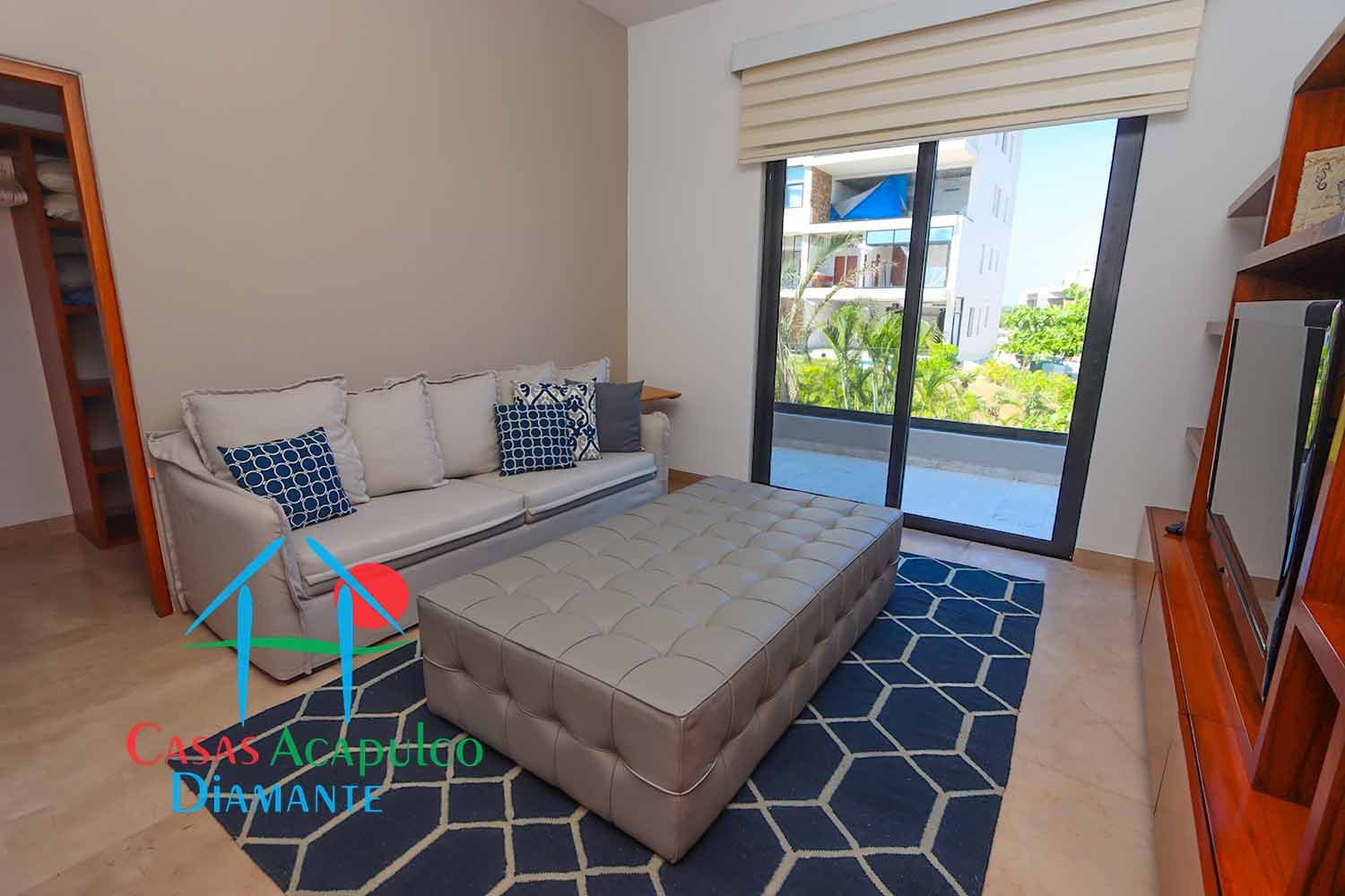 Delta 4 - Sala de televisión 2